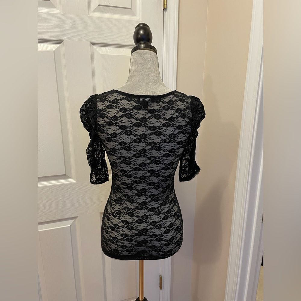 Black lace top - Picture 2 of 4